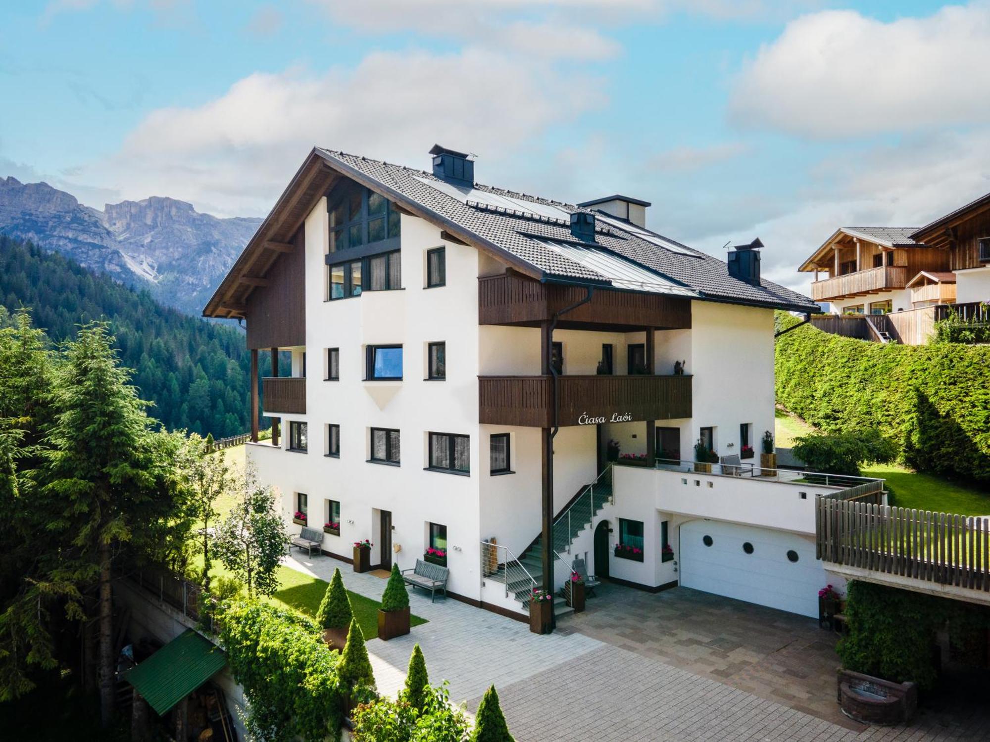 Apartment Ciasa Laoi San Cassiano  Luaran gambar