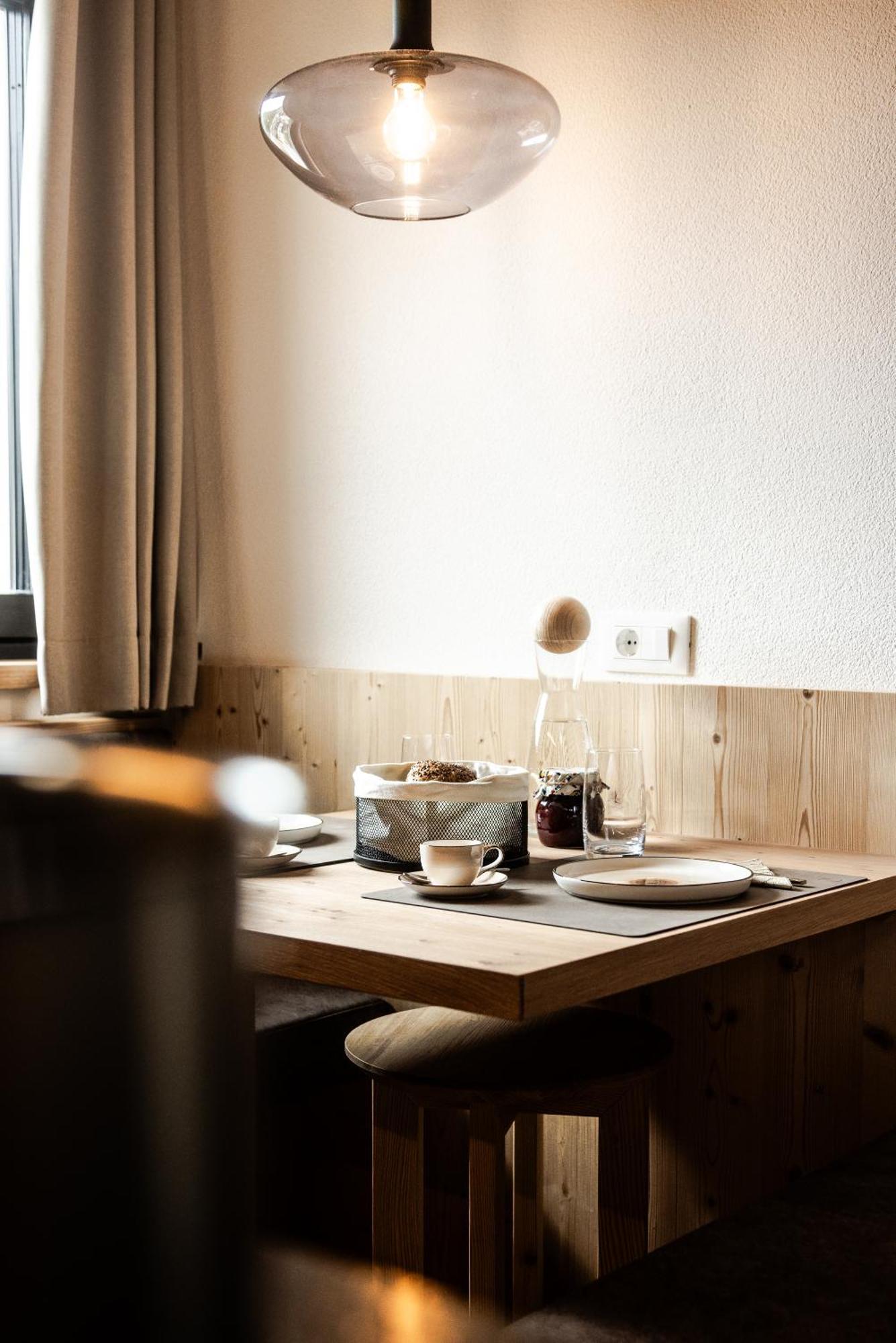 Apartment Ciasa Laoi San Cassiano  Luaran gambar
