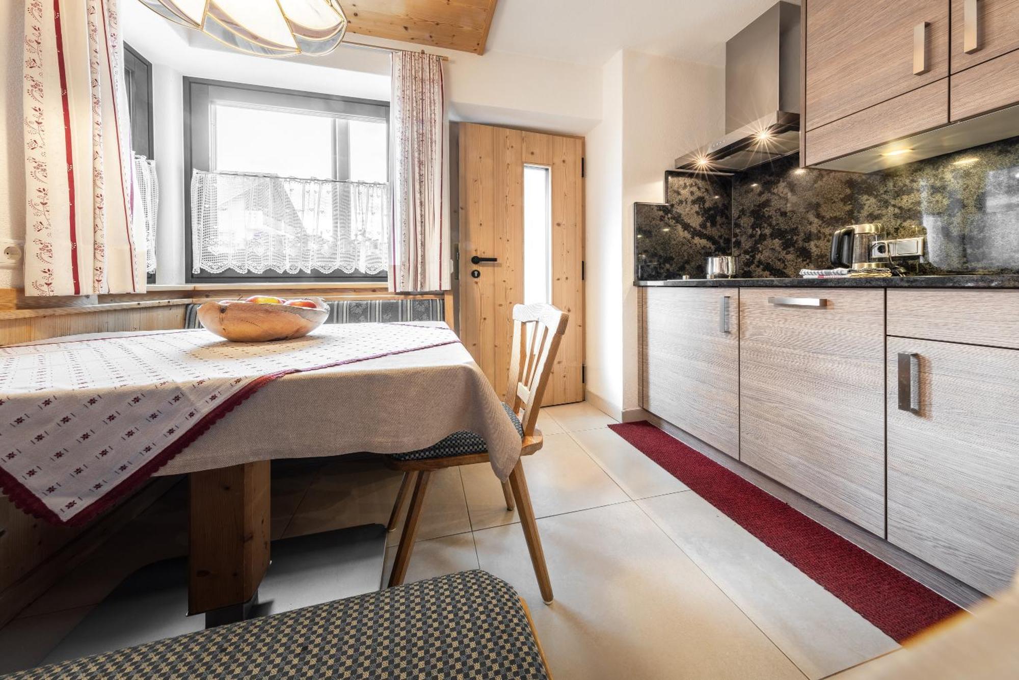 Apartment Ciasa Laoi San Cassiano  Luaran gambar